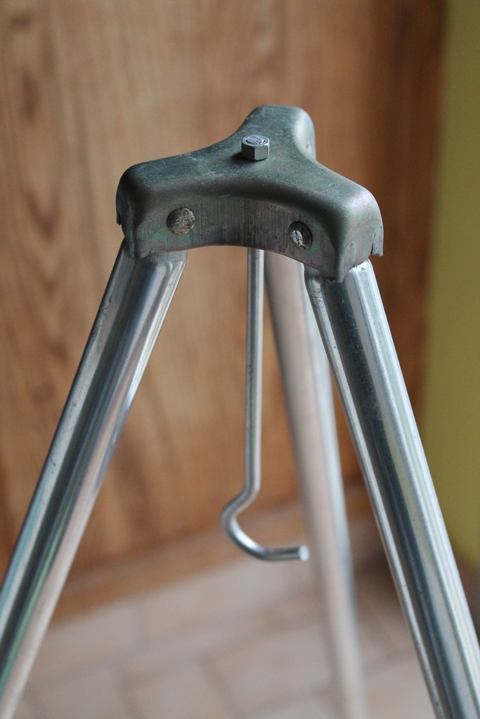 trépied "vache-a-eau"