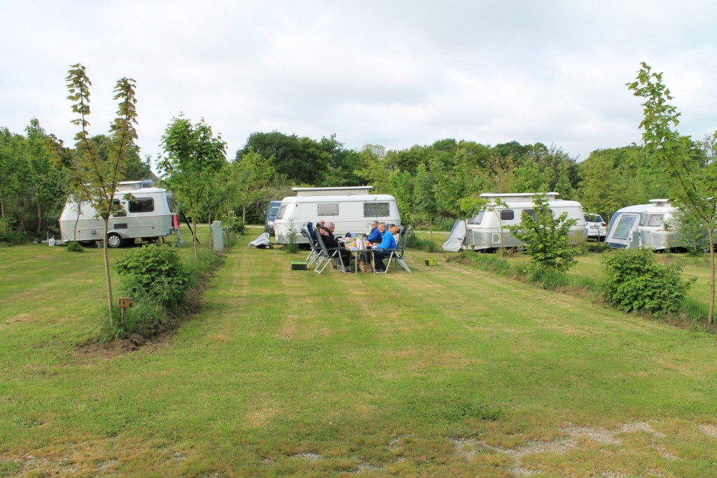sur cette photo du forum, voici Nath. marchant vers le secteur de nos voisins Européens