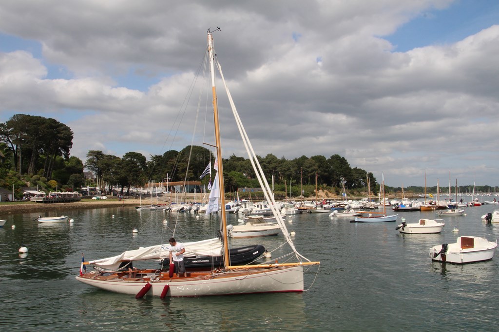 PlougoumelenGDM 439 (Copier).JPG