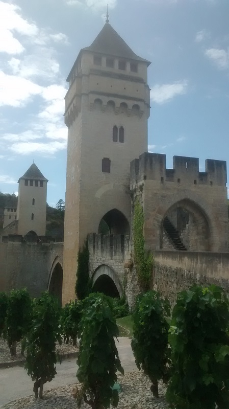 Pont_Valentré2mod.jpg