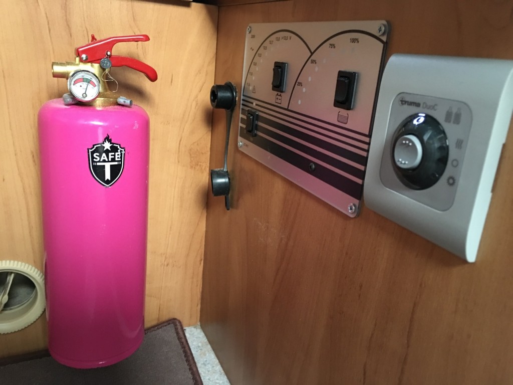 IMG_1709.jpg (202.64 Kio) Vu 46969 fois Panneau technique