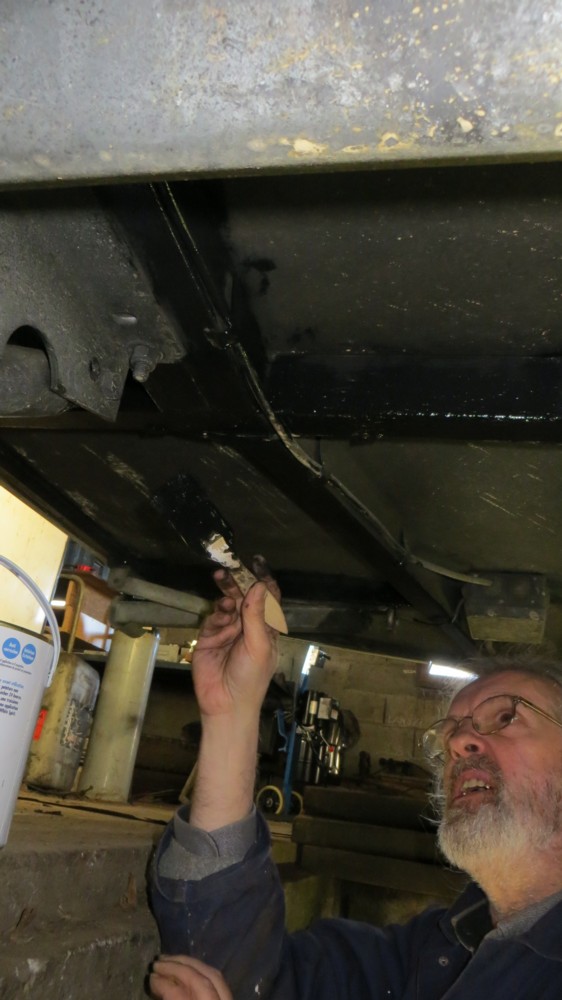 Peinture pour métal anti-rouille (noir mat)