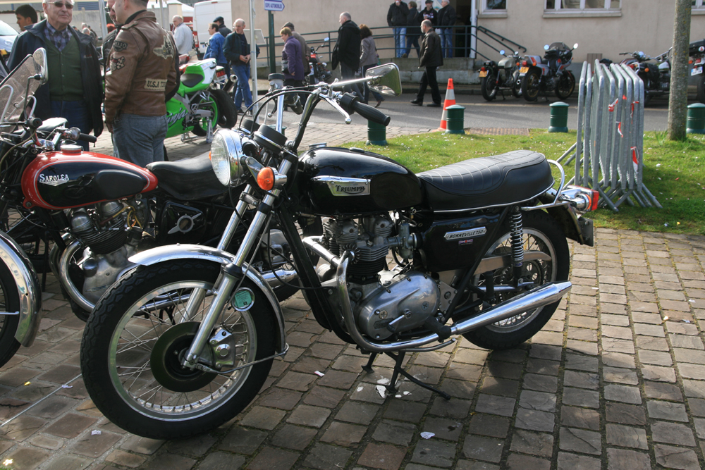 Triumph Bonneville 750 Cc.