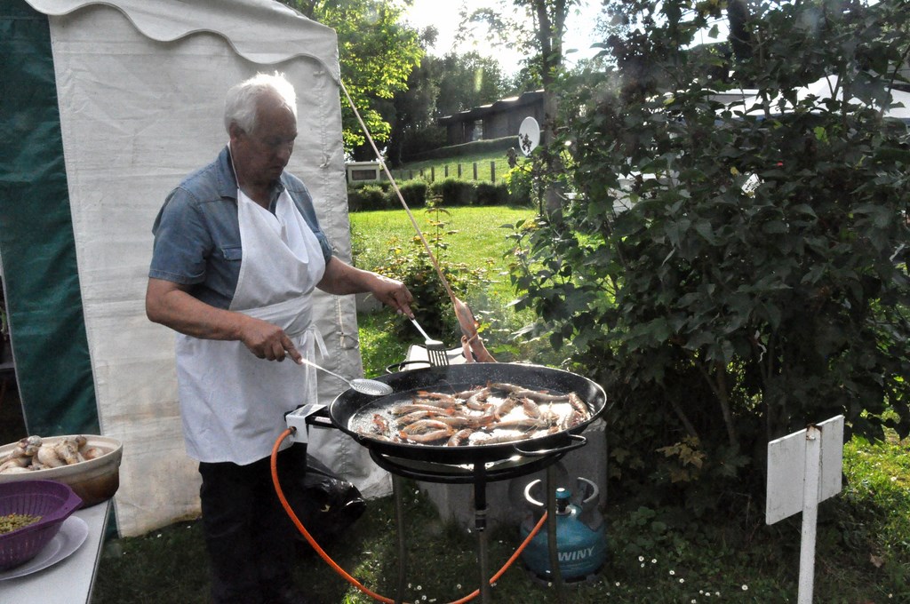 Puis c'est au tour des gambas de subir le même sort