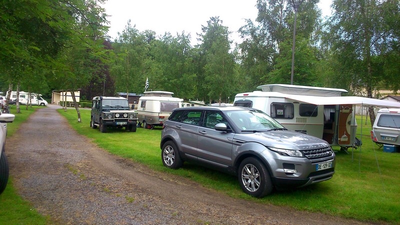 Entouré de range !