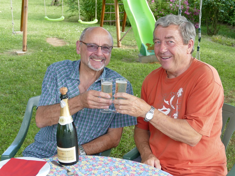 Nous avons à peine changés !!