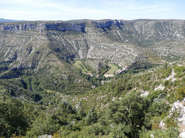 P1080787&.jpg