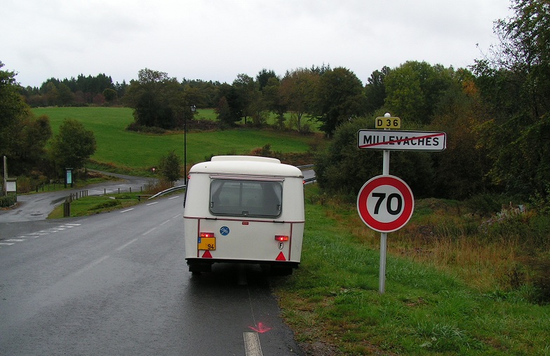 PICT1577-02.jpg
