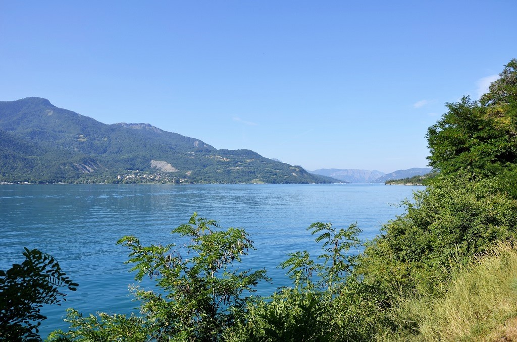 Lac de Serre-Ponçon (1).JPG