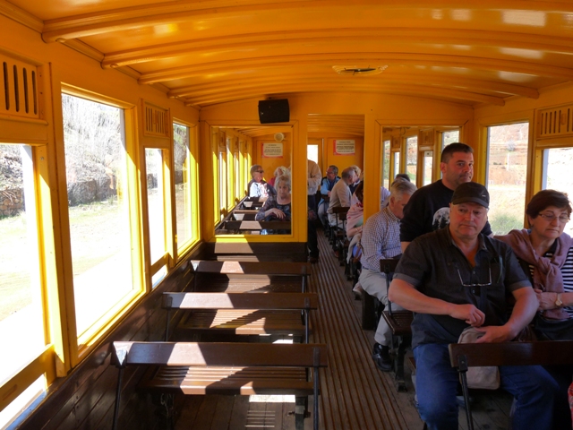 Tren minero adaptado para los visitantes de Rio Tinto.JPG