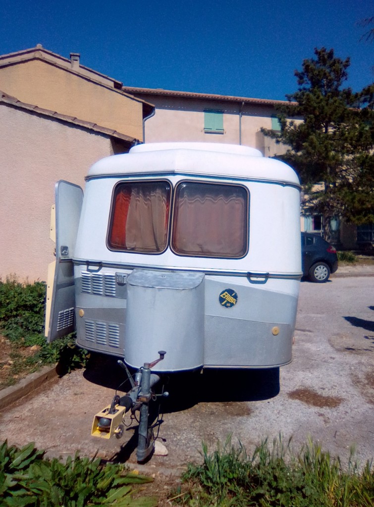 Pan "o" 1981 - Vue avant