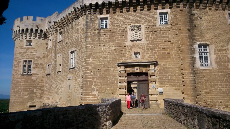 Le Château de Suze la rousse
