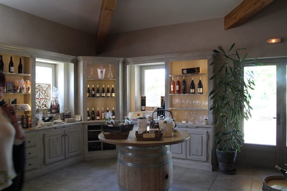 Visite de la cave.....(la boutique)