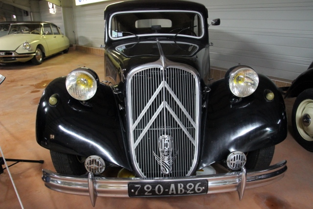 161420 (640x427).jpg