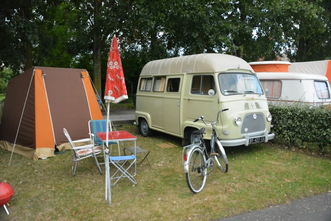 Camping rétro.jpg