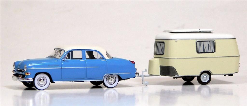 Opel Kapitan Eriba (Large).jpg