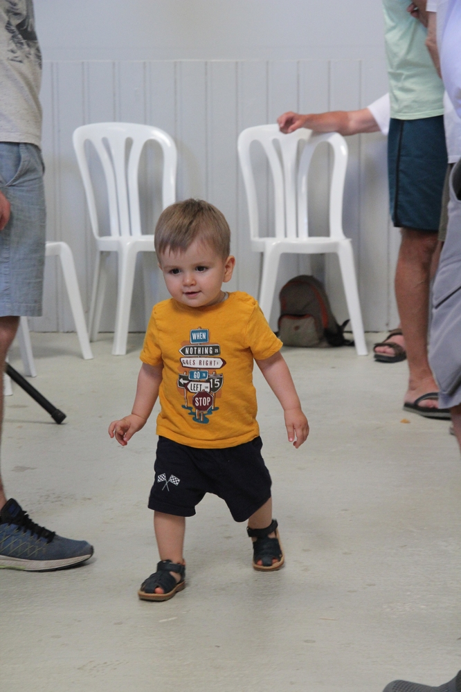 La relève est arrivée, gaffe à ton poste JP pour dans 30 ans......