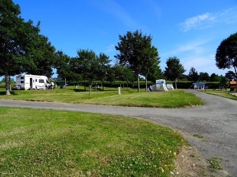 Pas très chargé mais le W.E. arrive.<br />A priori pas de problème de place.