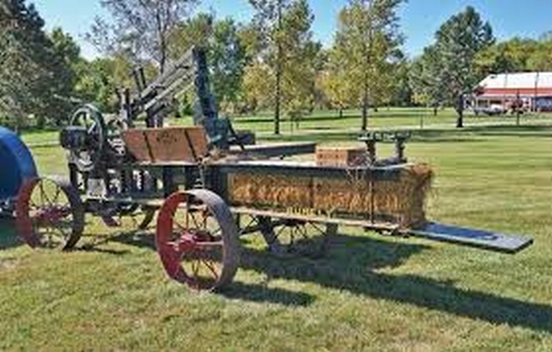 presse à paille 1913 (Copier).jpg