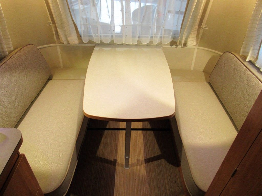 18 DOUBLE DINETTE.jpg