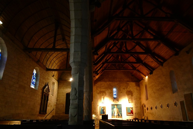 2 nefs bien différentes