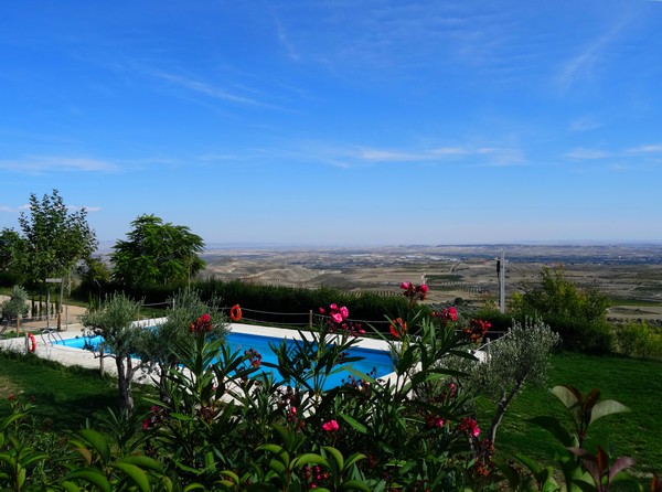 6 Borja. Point de vue du camping .JPG