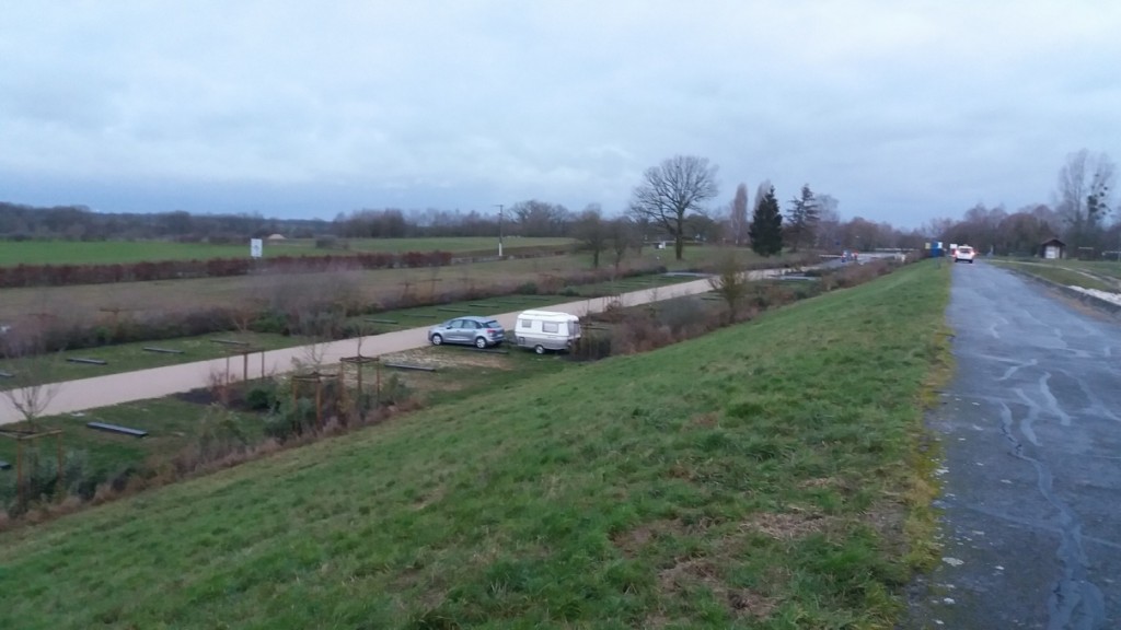Retour pour une nuit au Lac du Der avant de rentrer vers la Côte d'Opale, nous sommes seuls pour la nuit
