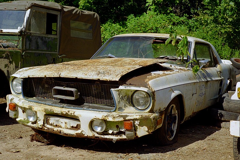 1210 Ford Mustang 1967 .jpg