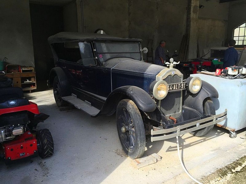 1219 Buick Touring (1924) .jpg