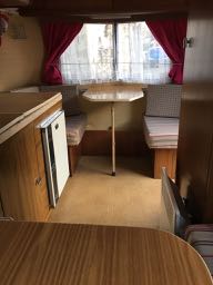 Nous sommes très satisfaits par le recouvrement du meuble.