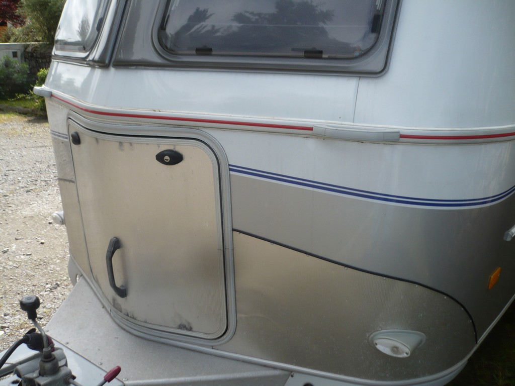 Réparation avant et poignées