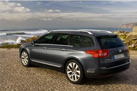 1364340936-citroen-c5-tourer-tout-pour-plaire.jpg