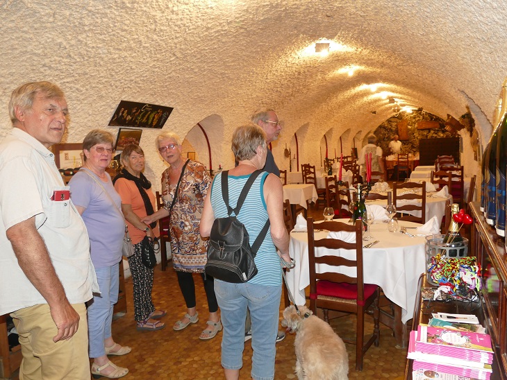 Restaurant le caveau