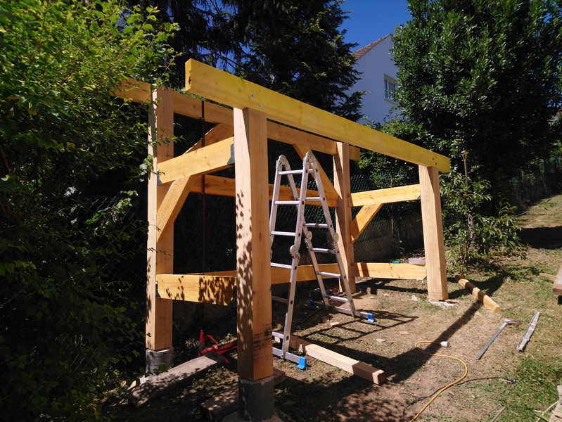 Ça a l'air de tenir debout !