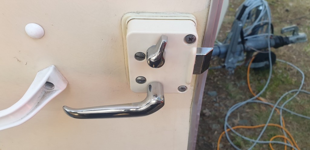 20190803_091911.jpg (171.7 Kio) Vu 15377 fois 20190803_091911.jpg