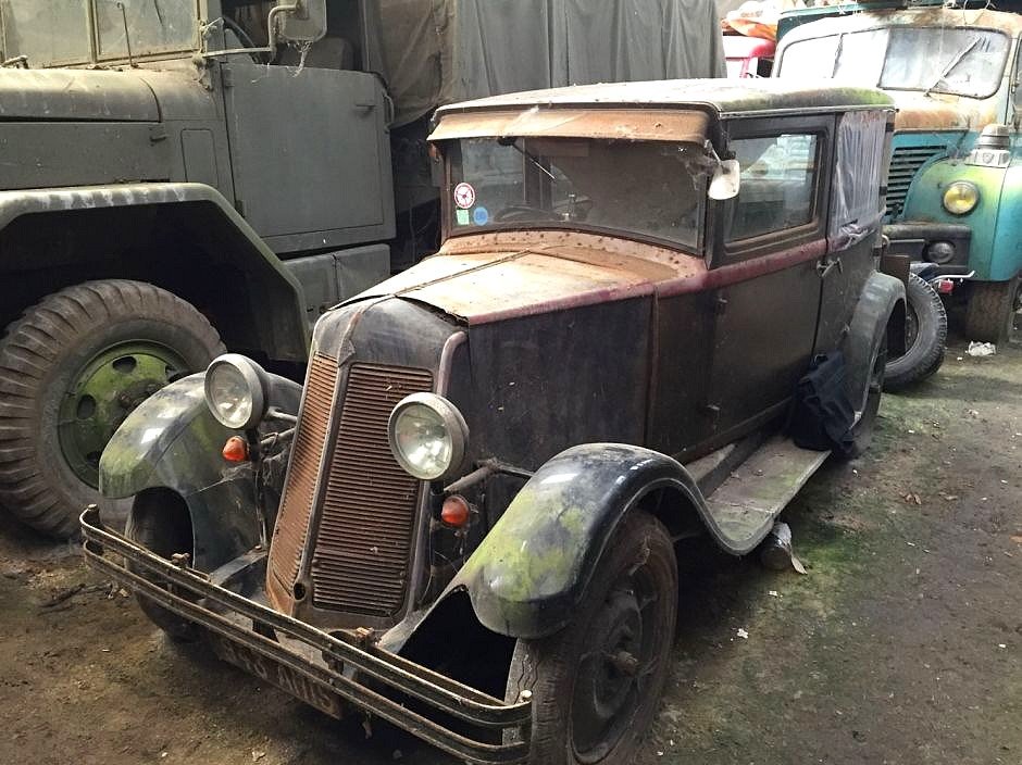 1867 Renault Monasix RY2 8cv (1930) .jpg