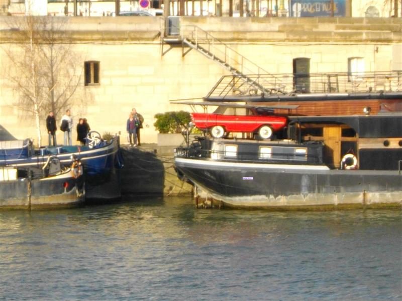 pour forum 0000_26 (Medium).jpg