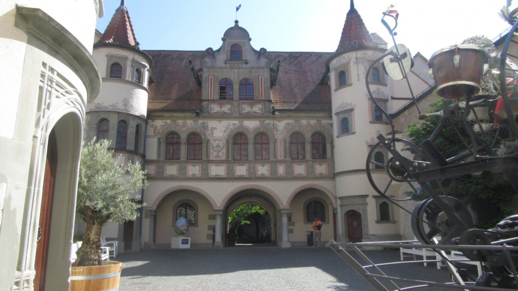 IMG_4884.JPG (189.26 Kio) Vu 10527 fois Constance : Hôtel de ville