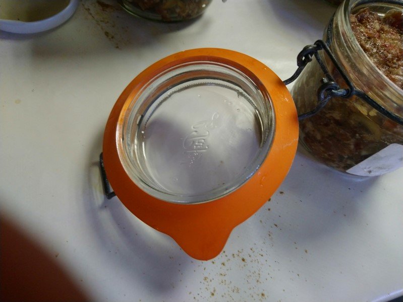 installer le caoutchouc en prenant soin de la propreté