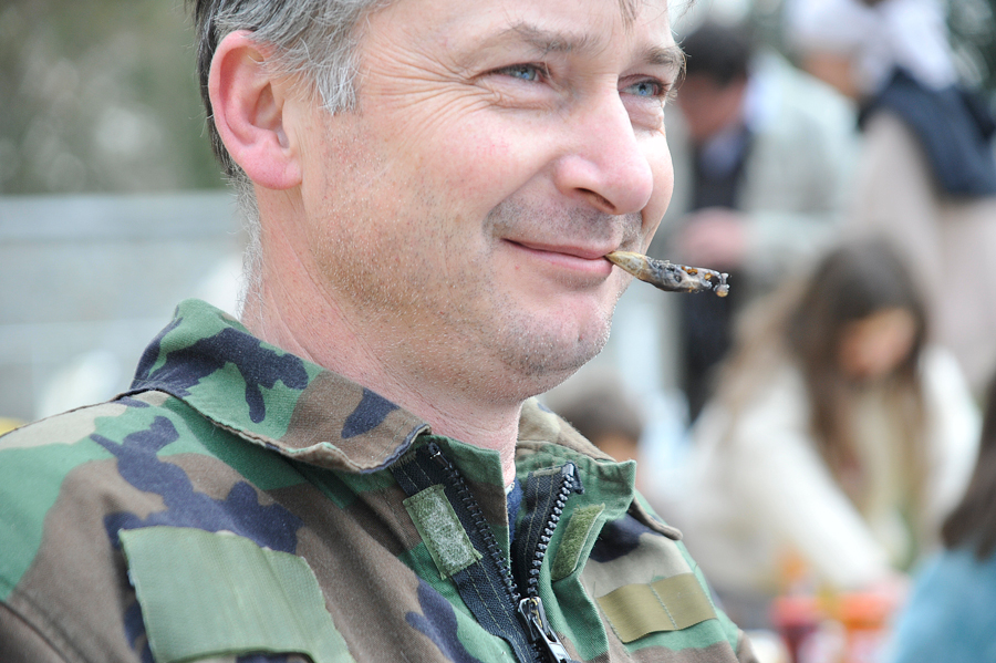 3 feuilles à dentelles !!!