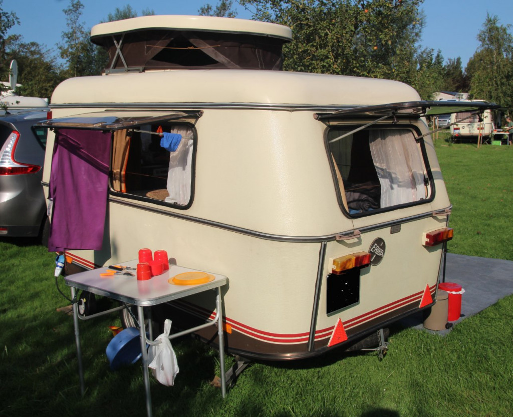 La puck de Puckinella avec une fenêtre ouvrante sur le côté.