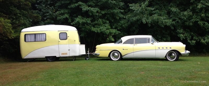 BuickRoadmasterRiviera.jpg