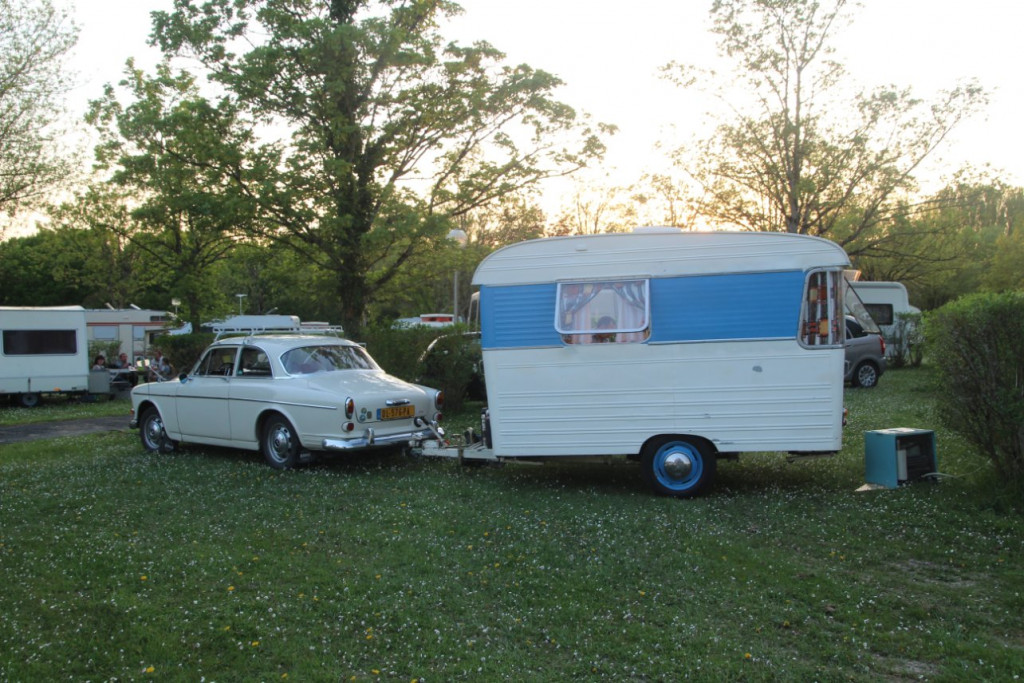 Volvo et Digue