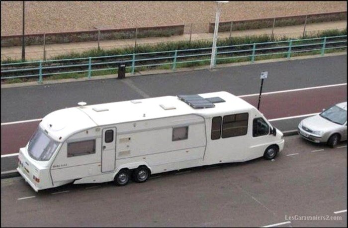Caravane camping car.jpg