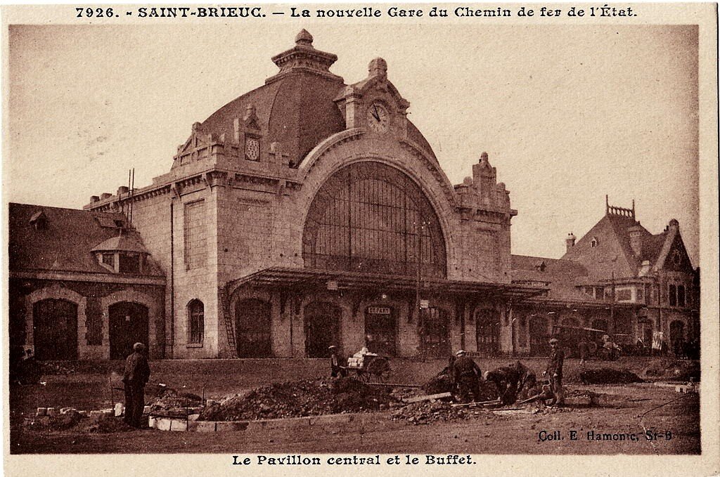 St Brieuc gare.jpg