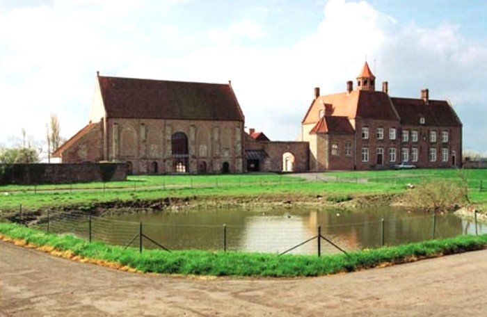 Coxyde ferme.jpg