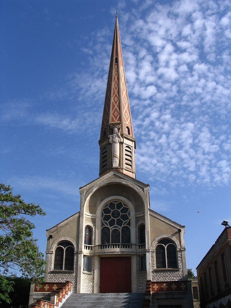 Migennes église.jpg