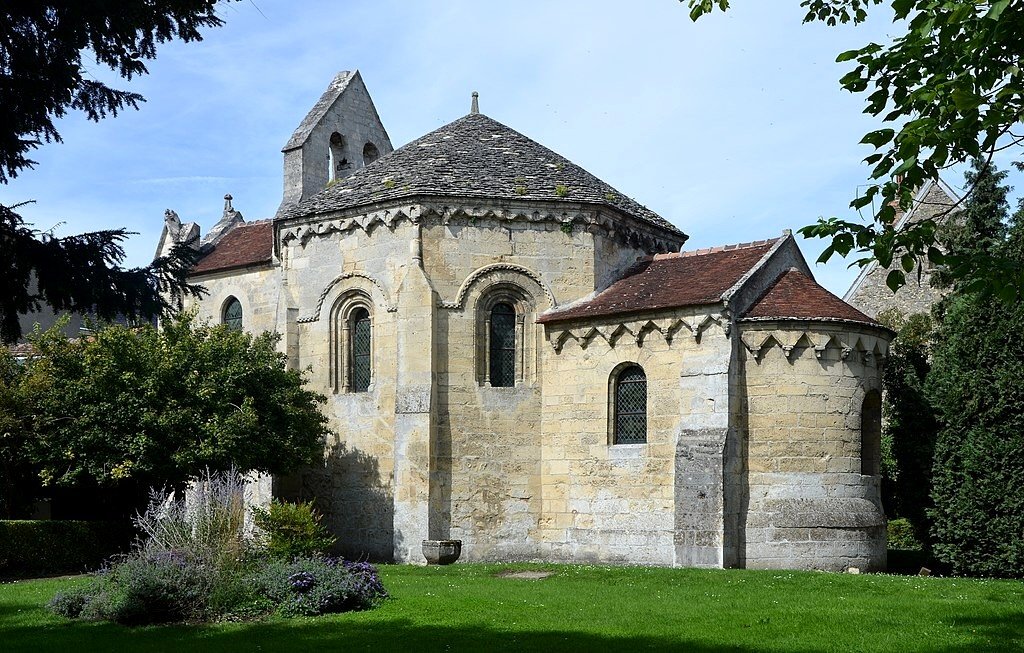 Laon chapelle templiers.jpg