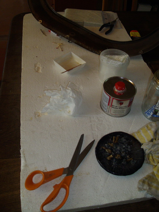 tant qua faire les ciseaux de coutures.jpg