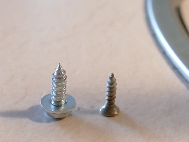 vis de porte 16 mm avec rondelle